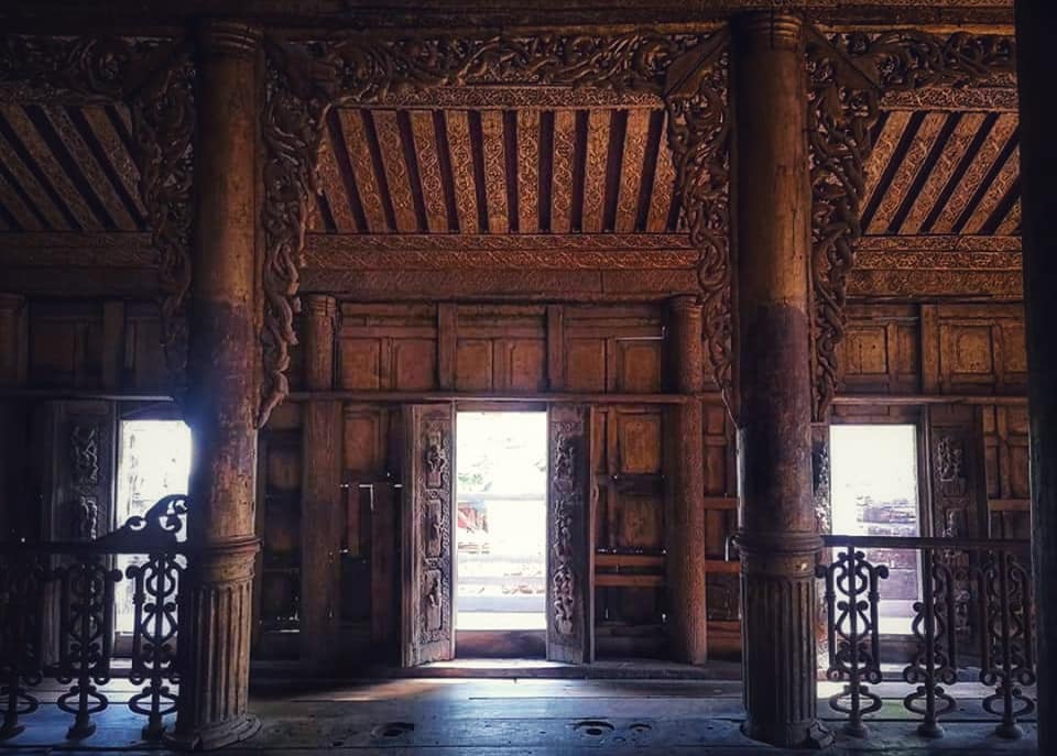 อาคารสร้างด้วยไม้สักทอง วัดชเวนันดอร์ (Shwenandaw Monastery)