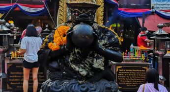 ไหว้ขอพรพระพิฆเณศให้ประสบความสำเร็จ ที่ศาลพระพิฆเณศห้วยขวางพร้อมวิธีไหว้ และวิธีเดินทางสะดวกด้วยรถไฟฟ้าใต้ดิน MRT