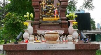 ไหว้ขอพรพระตรีมูรติมหาเทพ(Trimurti) ที่ห้าง The Street รัชดา MRT สถานีศูนย์วัฒนธรรมฯ